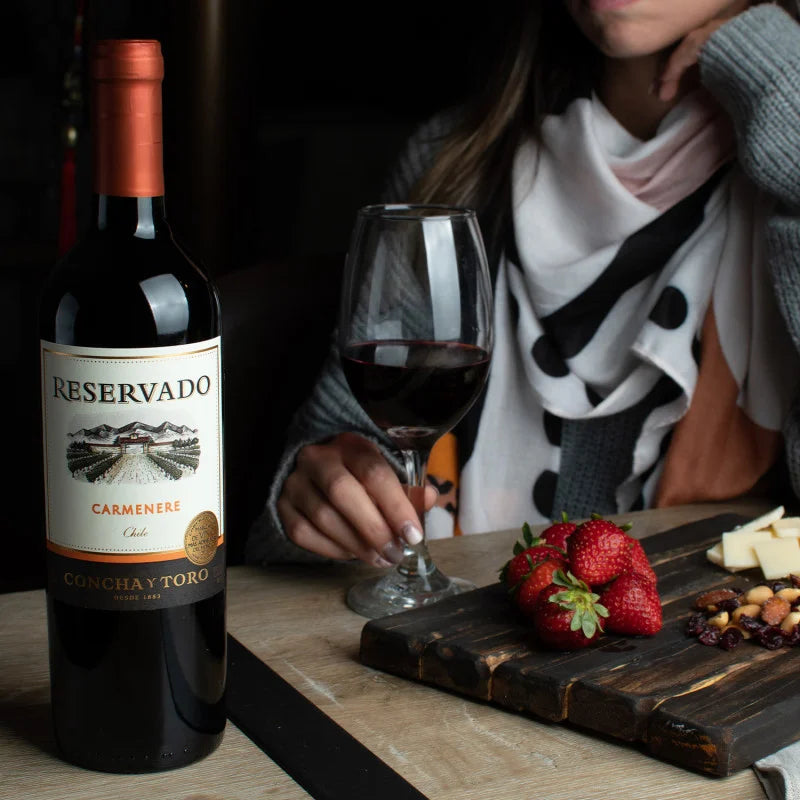 Concha y Toro Vinho Tinto Chileno Reservado Carmenere 750 ml